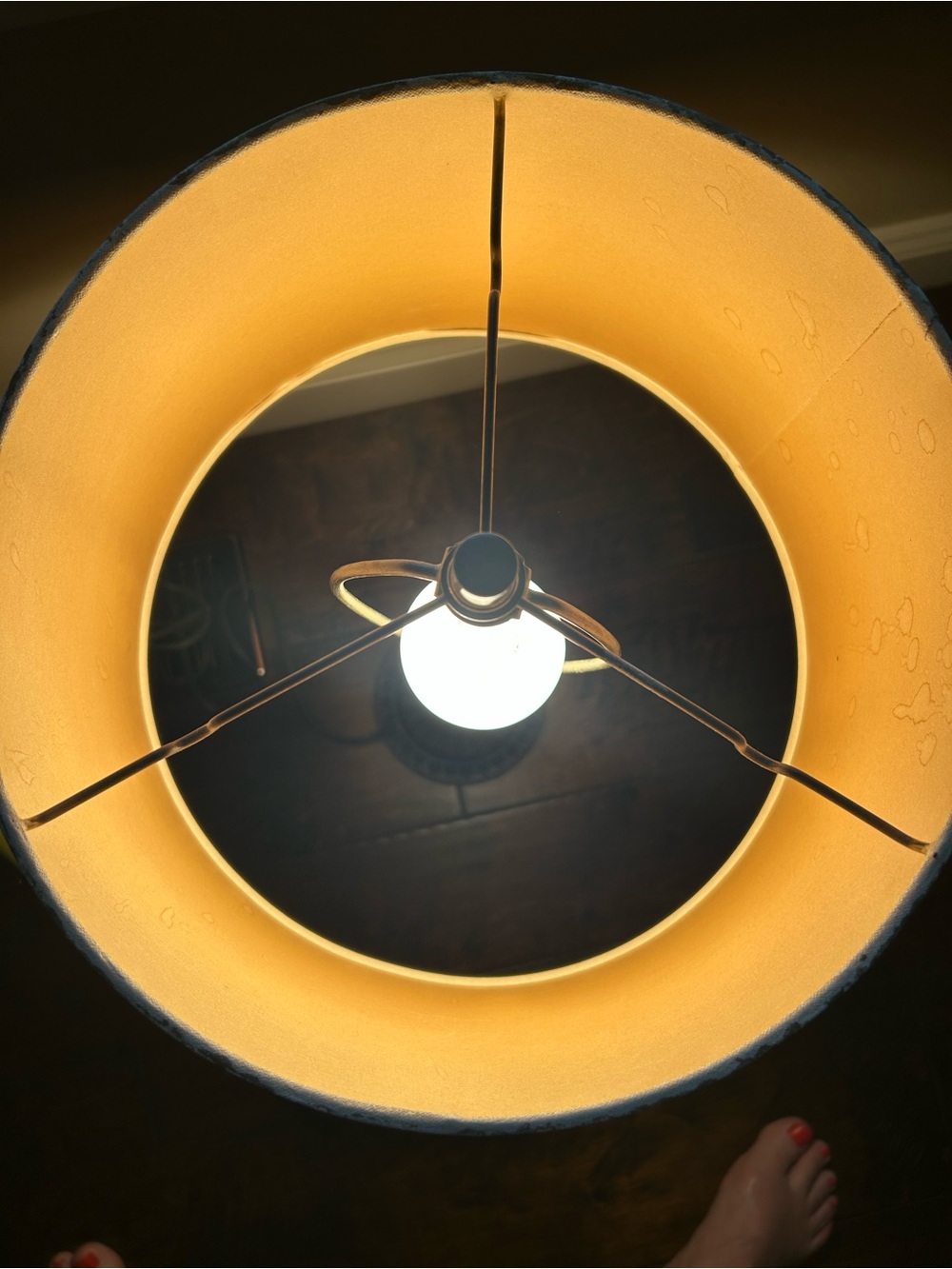 Decorative Bronze Table Lamp - Brown - Picture 6 of 7